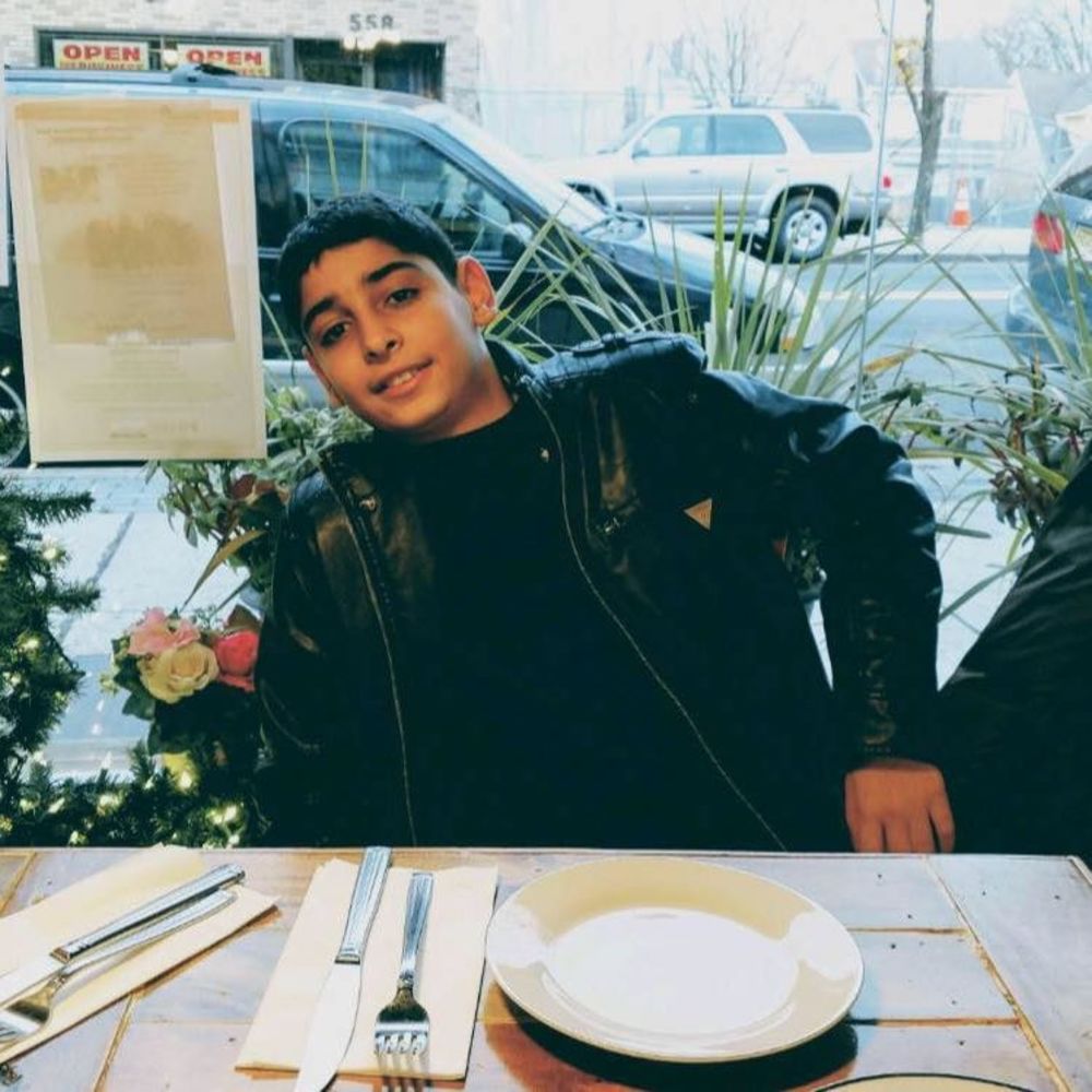 Meet your Posher, Moufid